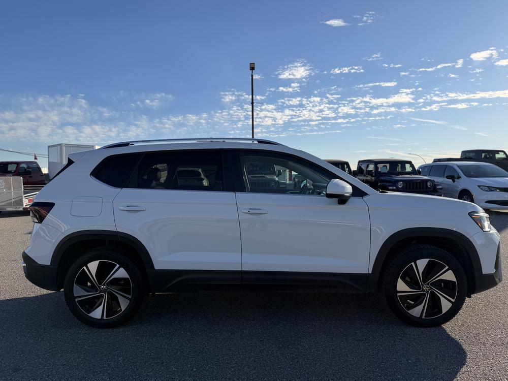 Volkswagen Taos Comfortline 2026 à vendre à Trois-Rivières - 2