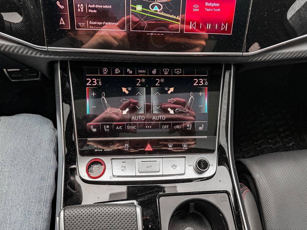 Audi SQ7 2026 Rouge usage à vendre Audi SQ7 2026 Rouge usage à vendre
