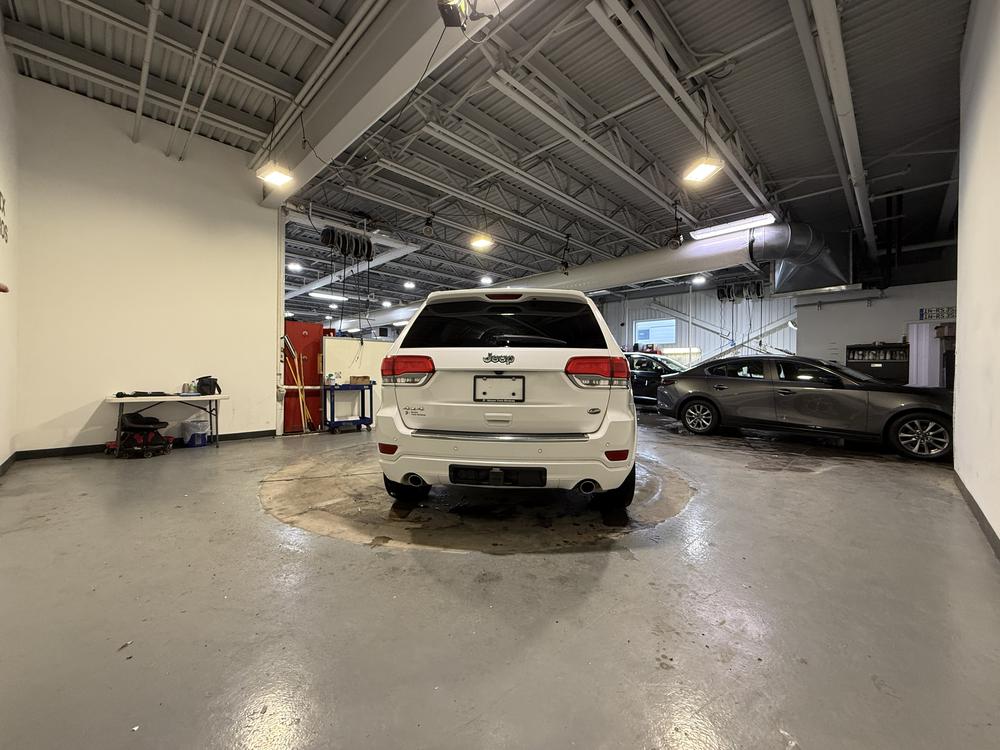 Jeep Grand Cherokee OVERLAND 2021 d&rsquo;occasion à vendre - 4