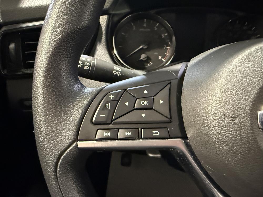 Nissan Qashqai S 2021 d&rsquo;occasion à vendre - 19