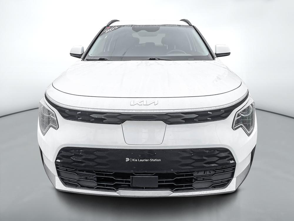 Kia Niro électrique 2023 Blanc usage à vendre Kia Niro électrique 2023 Blanc usage à vendre