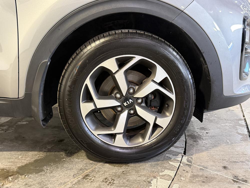 Kia Sportage LX 2021 d&rsquo;occasion à vendre - 12