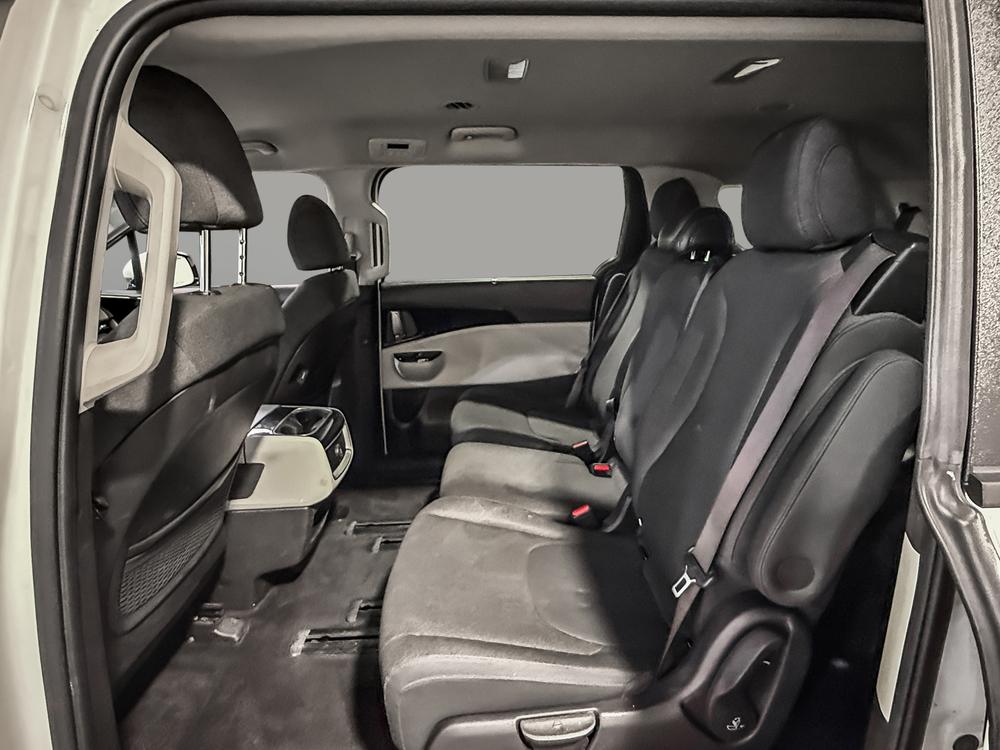 Kia Carnival LX 2022 d&rsquo;occasion à vendre - 30