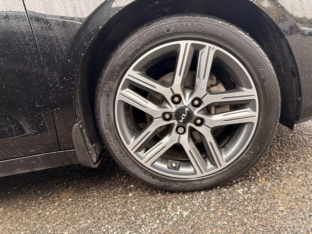 Kia Forte EX+ 2023 d&rsquo;occasion à vendre - 11