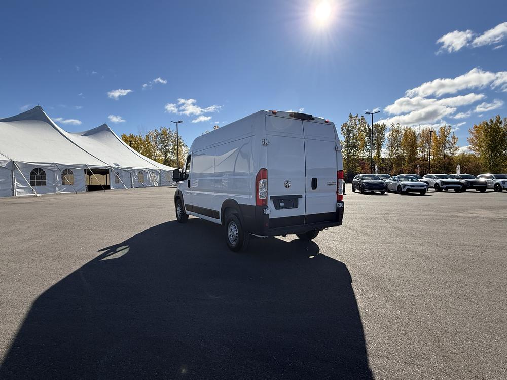 Ram ProMaster fourgonnette utilitaire 2500 2024 d&rsquo;occasion à vendre - 6