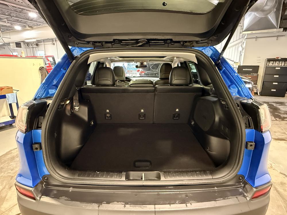 Jeep Cherokee Trailhawk 2021 d&rsquo;occasion à vendre - 32