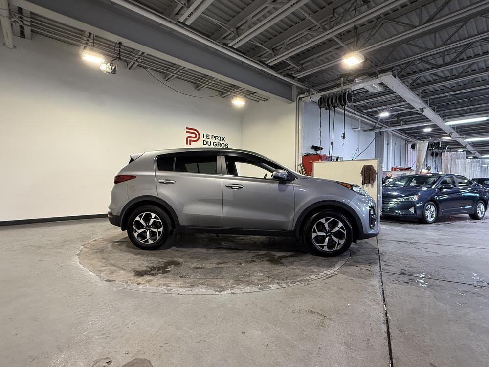 Kia Sportage LX 2021 d&rsquo;occasion à vendre - 2