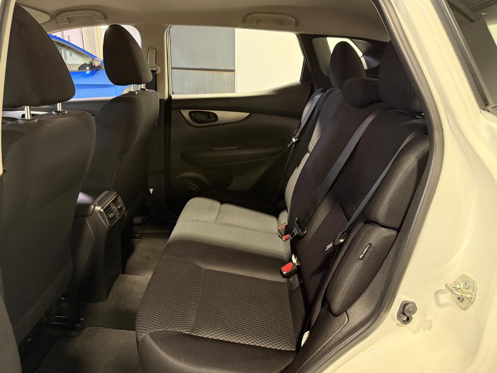 Nissan Qashqai S 2021 d&rsquo;occasion à vendre - 31