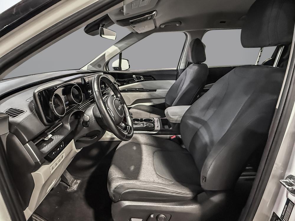 Kia Carnival LX 2022 d&rsquo;occasion à vendre - 17