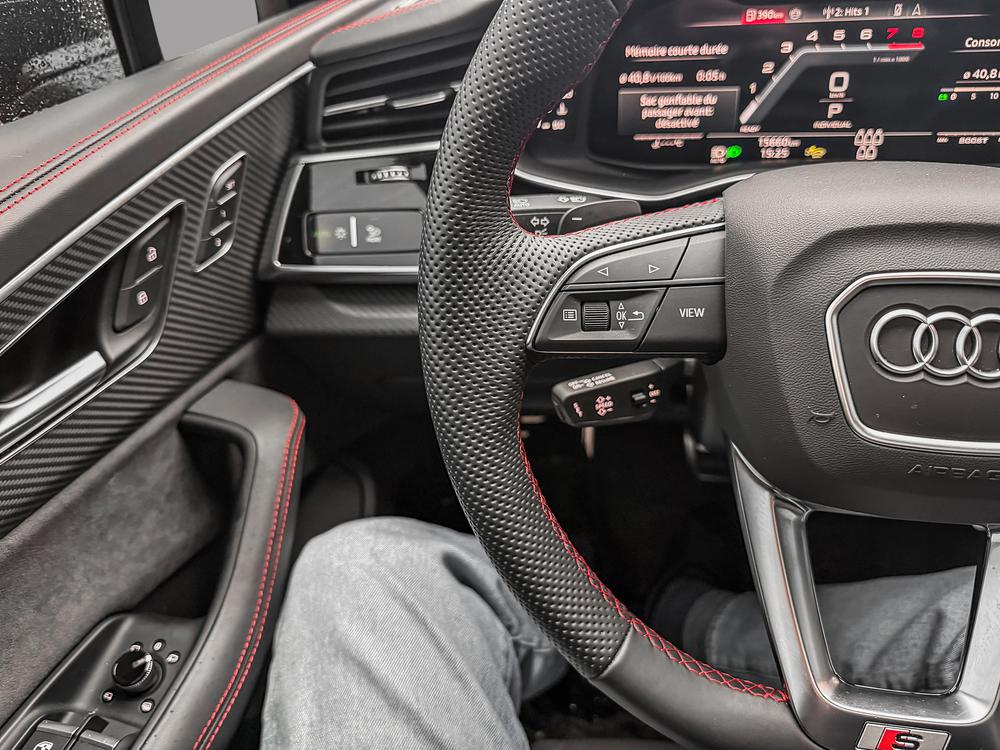 Audi SQ7 2026 Rouge usage à vendre Audi SQ7 2026 Rouge usage à vendre