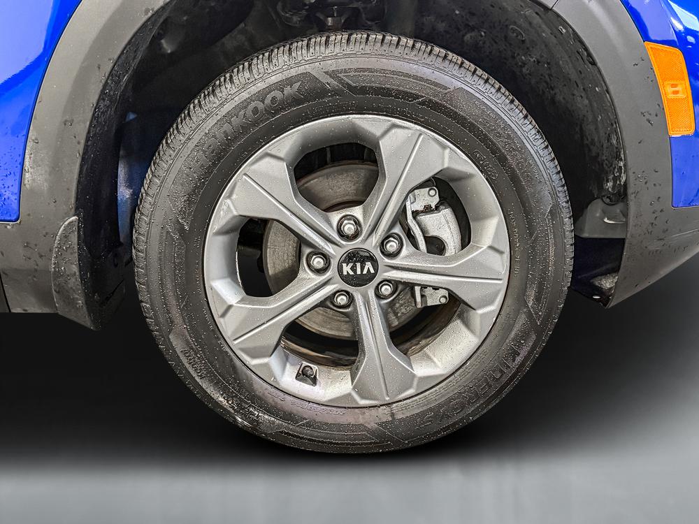 Kia Seltos LX 2021 d&rsquo;occasion à vendre - 12