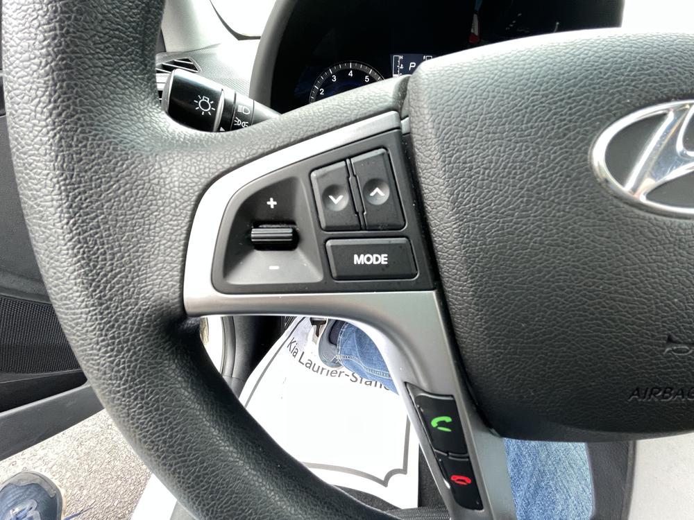 Hyundai Accent GL 2016 d&rsquo;occasion à vendre - 14