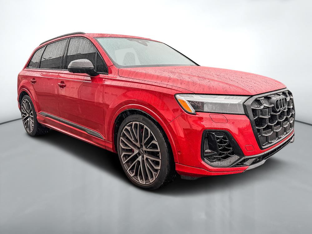 Audi SQ7 MAPLE LEAF RED