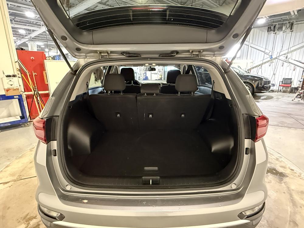 Kia Sportage LX 2021 d&rsquo;occasion à vendre - 30