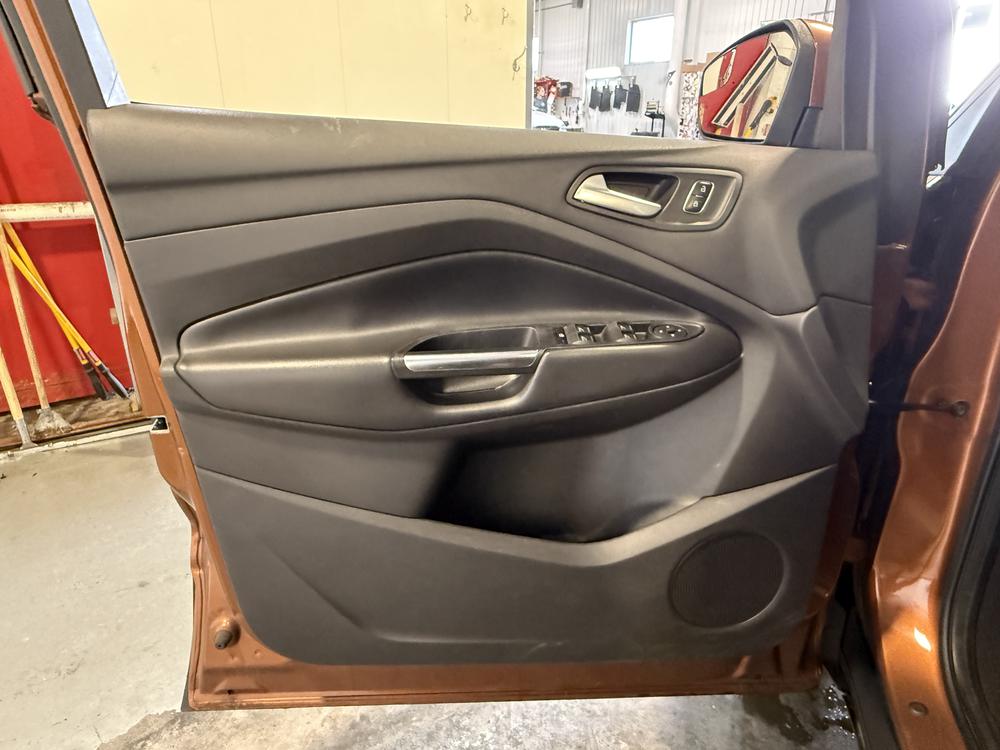 Ford Escape SE 2017 d&rsquo;occasion à vendre - 13
