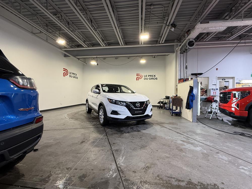 Nissan Qashqai S