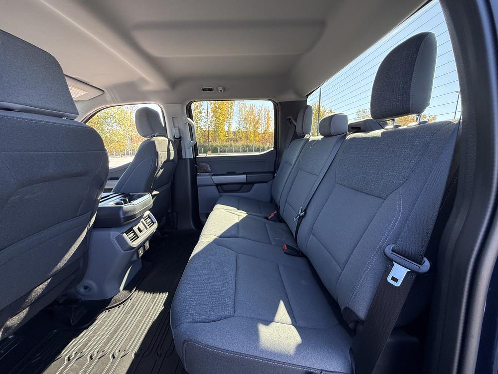 Ford F-150 Lightning XLT 2024 d&rsquo;occasion à vendre - 29