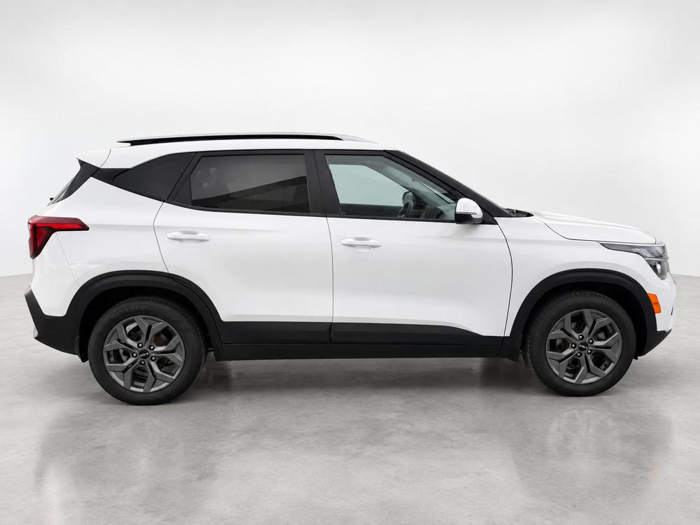 Kia Seltos 2024 Blanc usage à vendre Kia Seltos 2024 Blanc usage à vendre