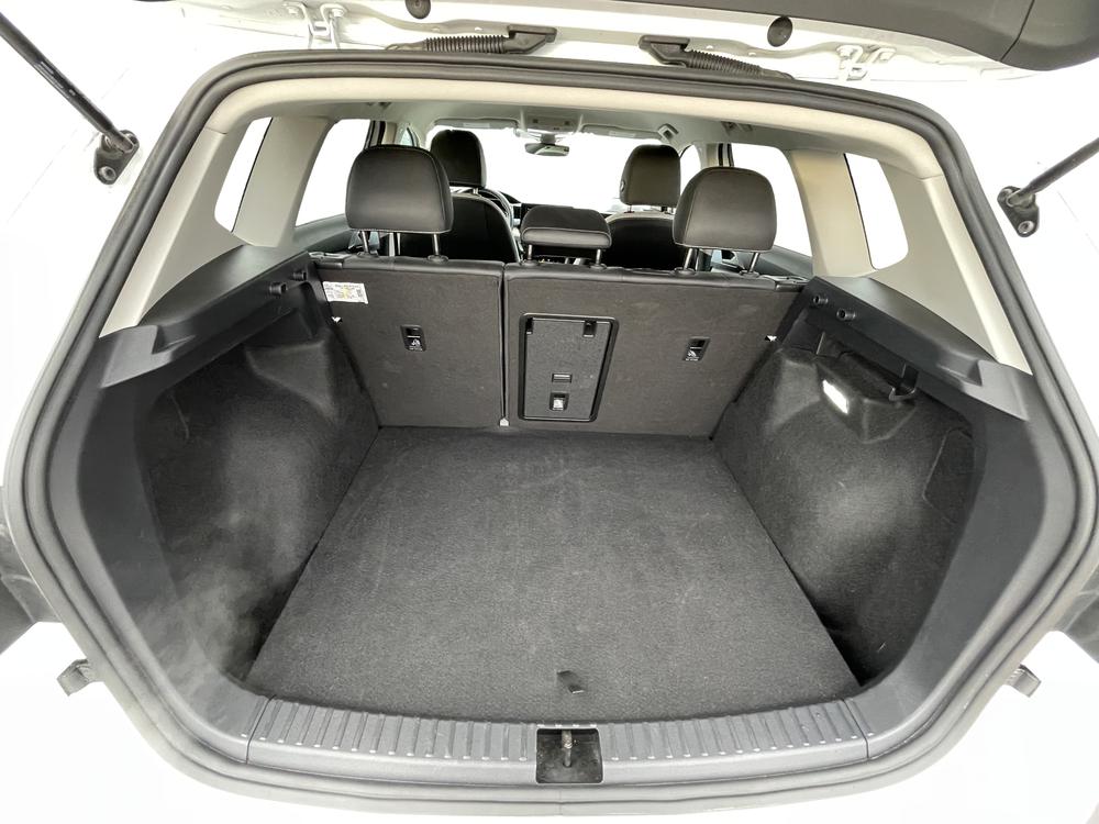 Volkswagen Taos 2026 Blanc usage à vendre Volkswagen Taos 2026 Blanc usage à vendre