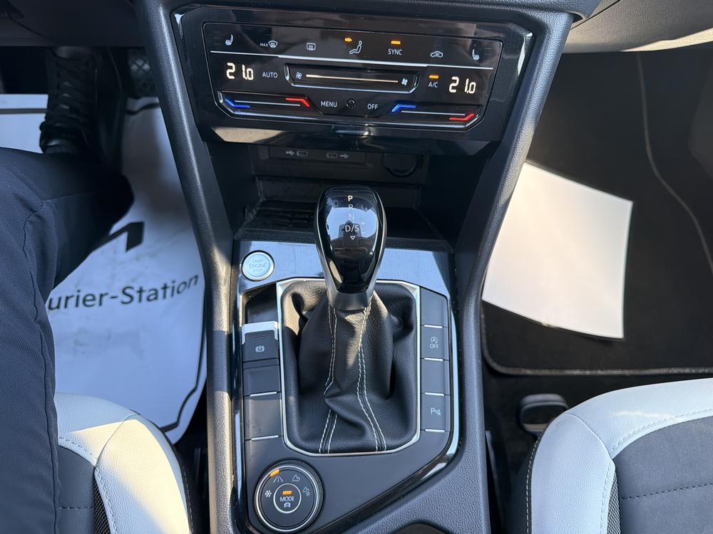 Volkswagen Taos 2026 Gris usage à vendre Volkswagen Taos 2026 Gris usage à vendre