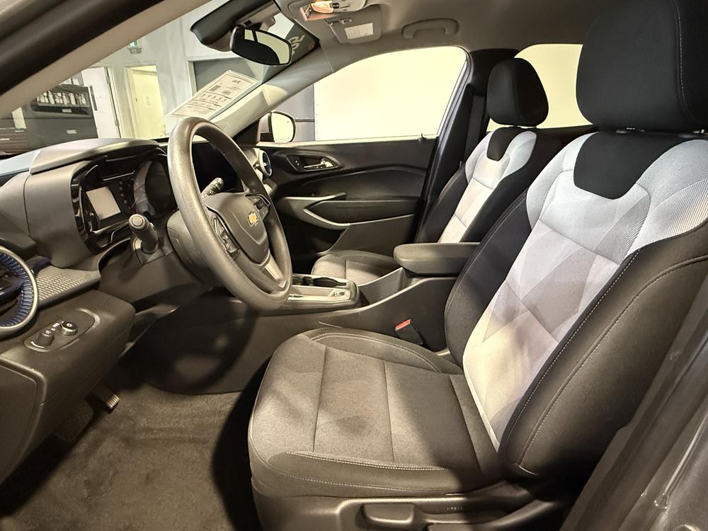 Chevrolet Trax LS 2025 d&rsquo;occasion à vendre - 16