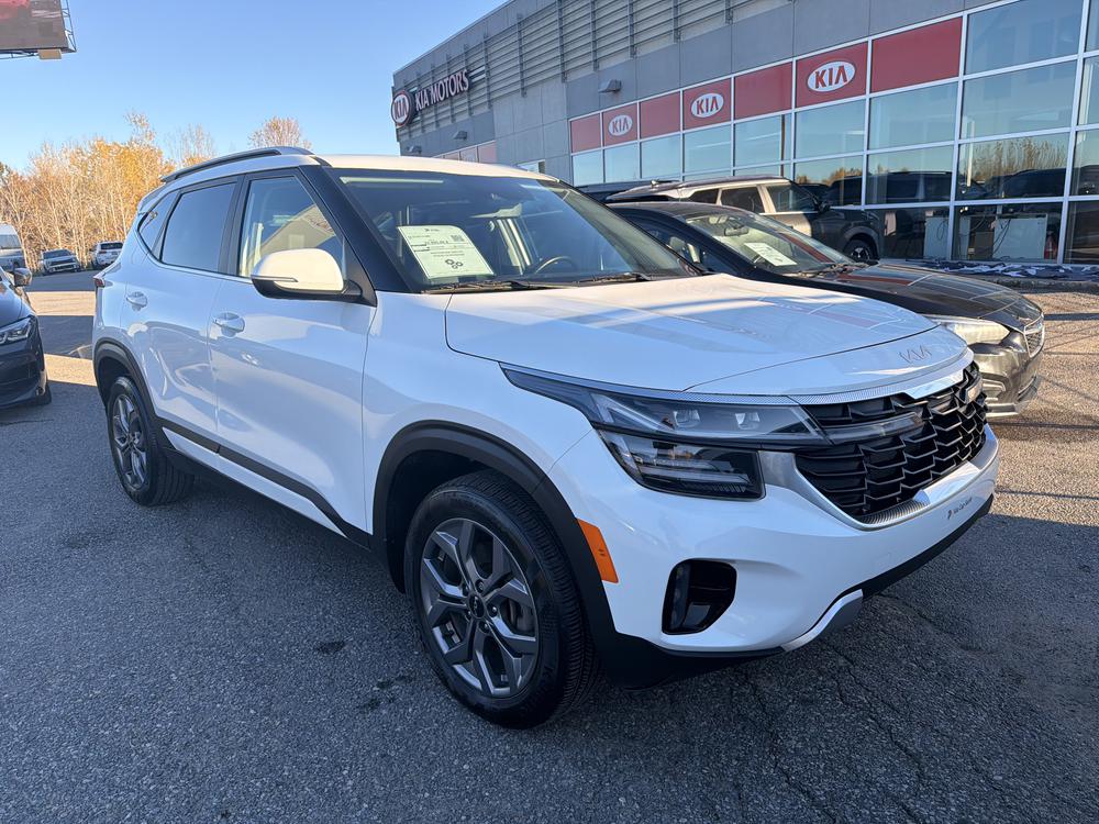 Kia Seltos EX AWD