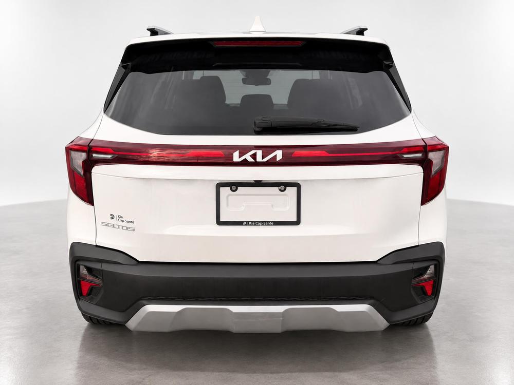 Kia Seltos 2024 Blanc usage à vendre Kia Seltos 2024 Blanc usage à vendre