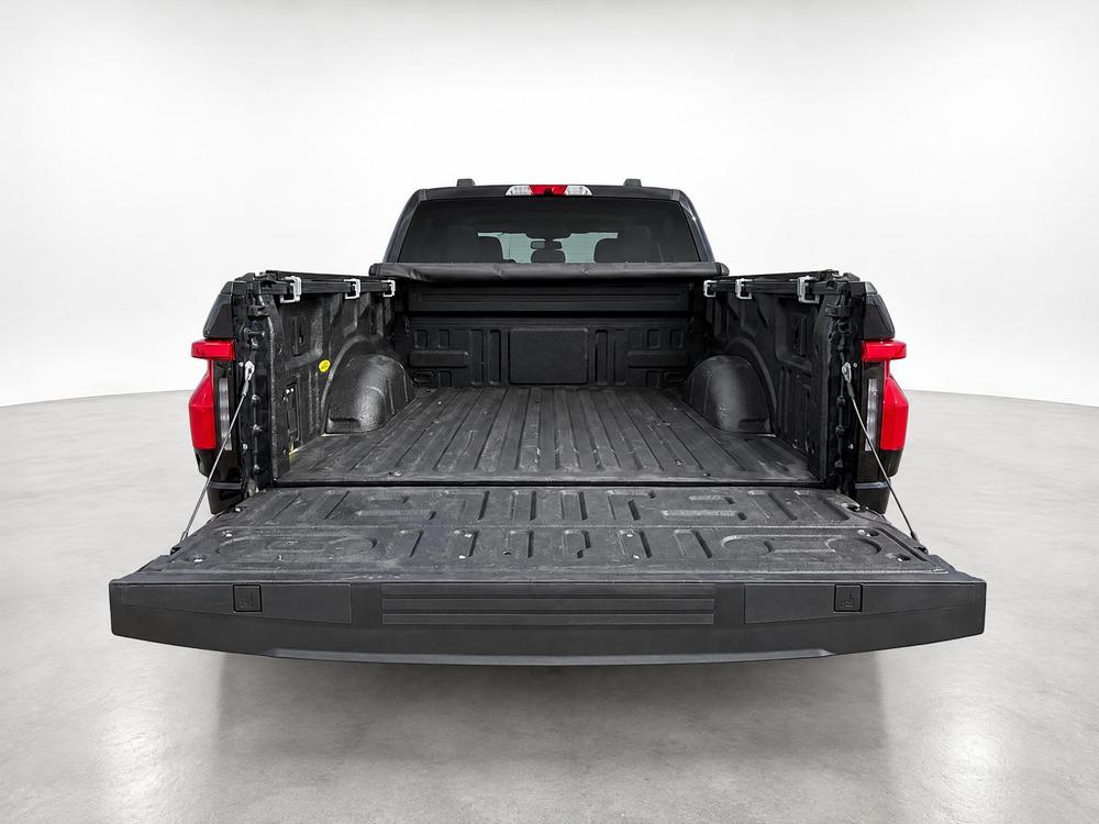 Ford F-150 Lightning XLT 2024 d&rsquo;occasion à vendre - 32