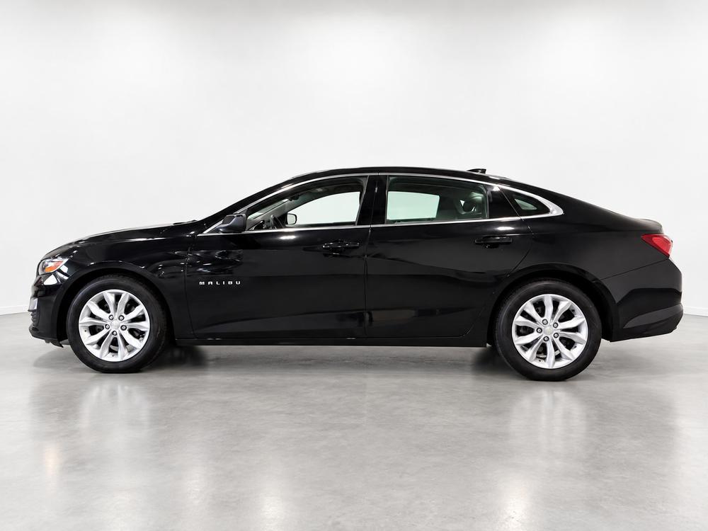 Chevrolet Malibu 2019 Noir usage à vendre Chevrolet Malibu 2019 Noir usage à vendre