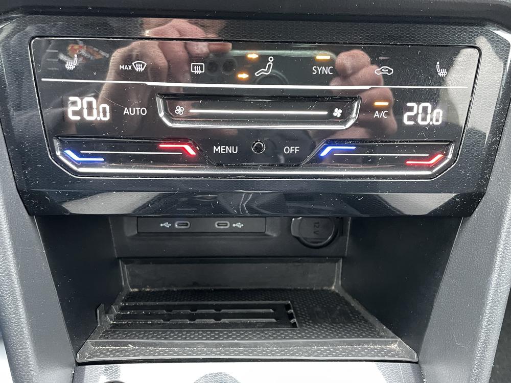 Volkswagen Taos 2026 Blanc usage à vendre Volkswagen Taos 2026 Blanc usage à vendre