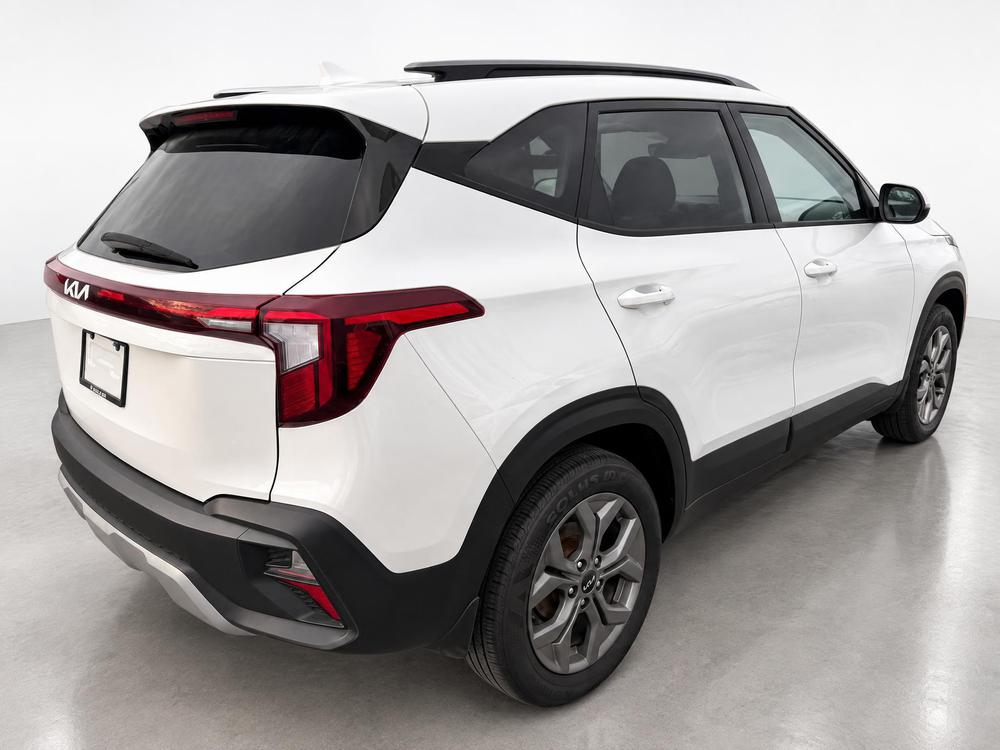 Kia Seltos 2024 Blanc usage à vendre Kia Seltos 2024 Blanc usage à vendre