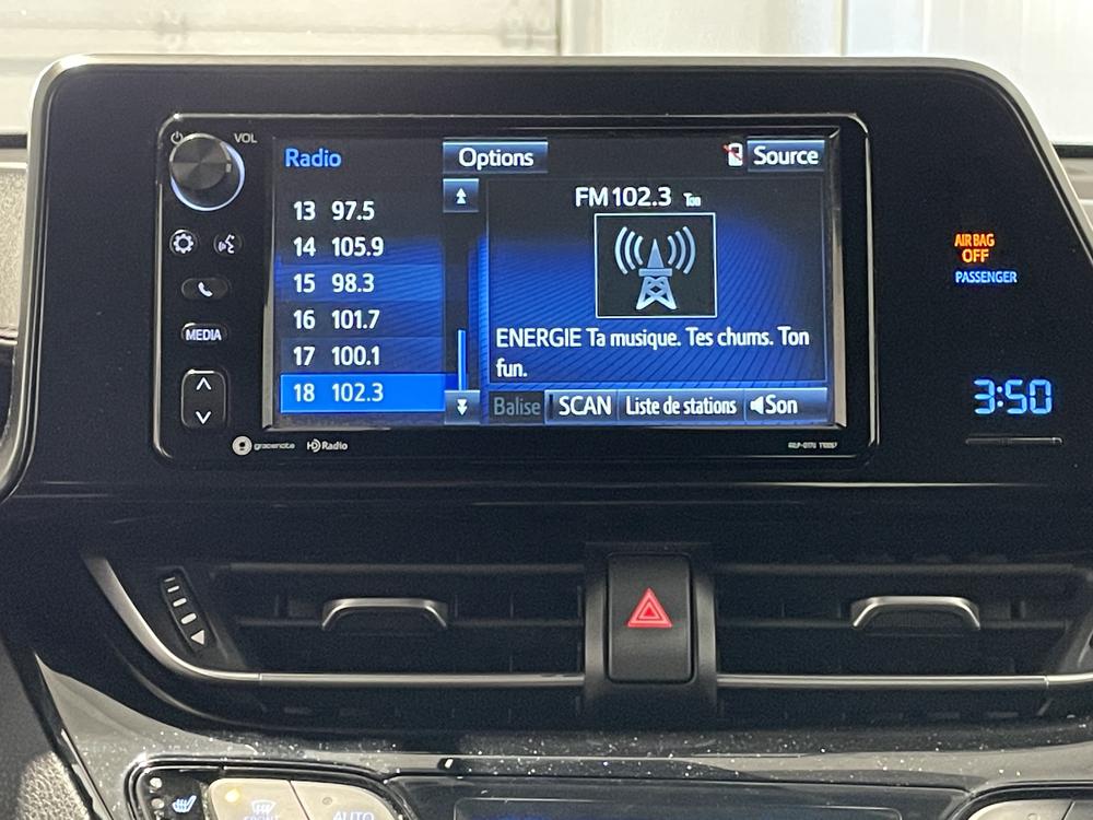 Toyota C-HR 2018 Bleu usage à vendre Toyota C-HR 2018 Bleu usage à vendre