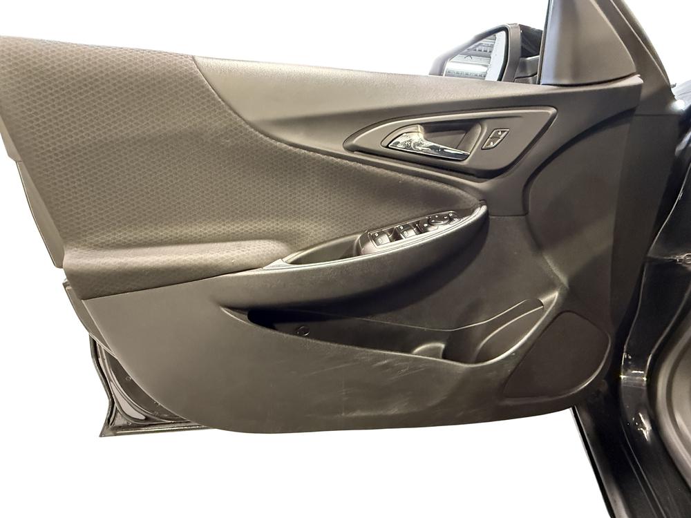 Chevrolet Malibu 2019 Noir usage à vendre Chevrolet Malibu 2019 Noir usage à vendre