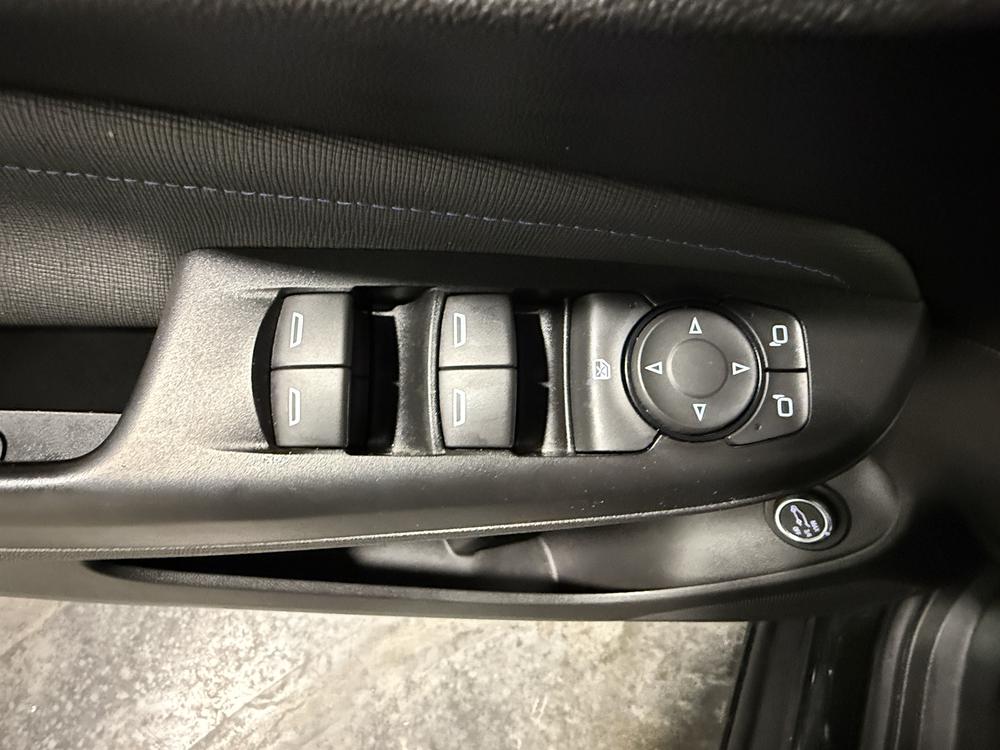 Buick Envista 2024 Noir usage à vendre Buick Envista 2024 Noir usage à vendre