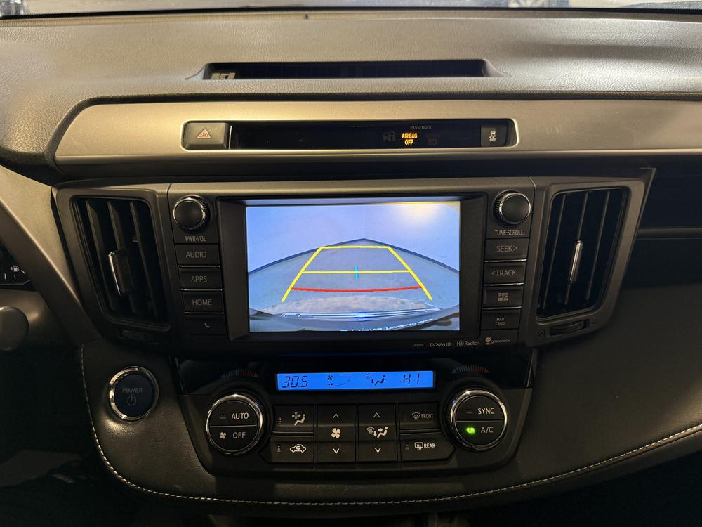 Toyota RAV4 hybride LIMITED AWD 2016 d&rsquo;occasion à vendre - 28
