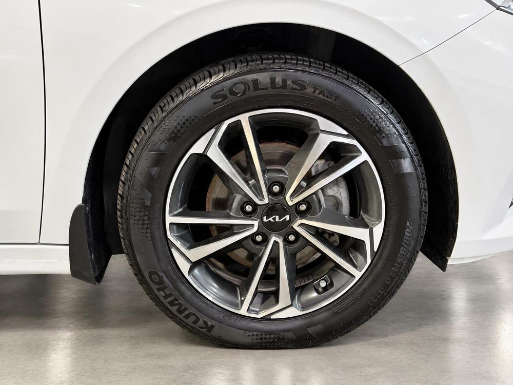 Kia Forte EX 2024 d&rsquo;occasion à vendre - 12