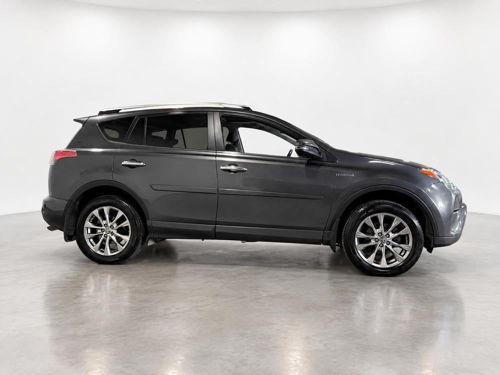 Toyota RAV4 hybride LIMITED AWD 2016 d&rsquo;occasion à vendre - 2