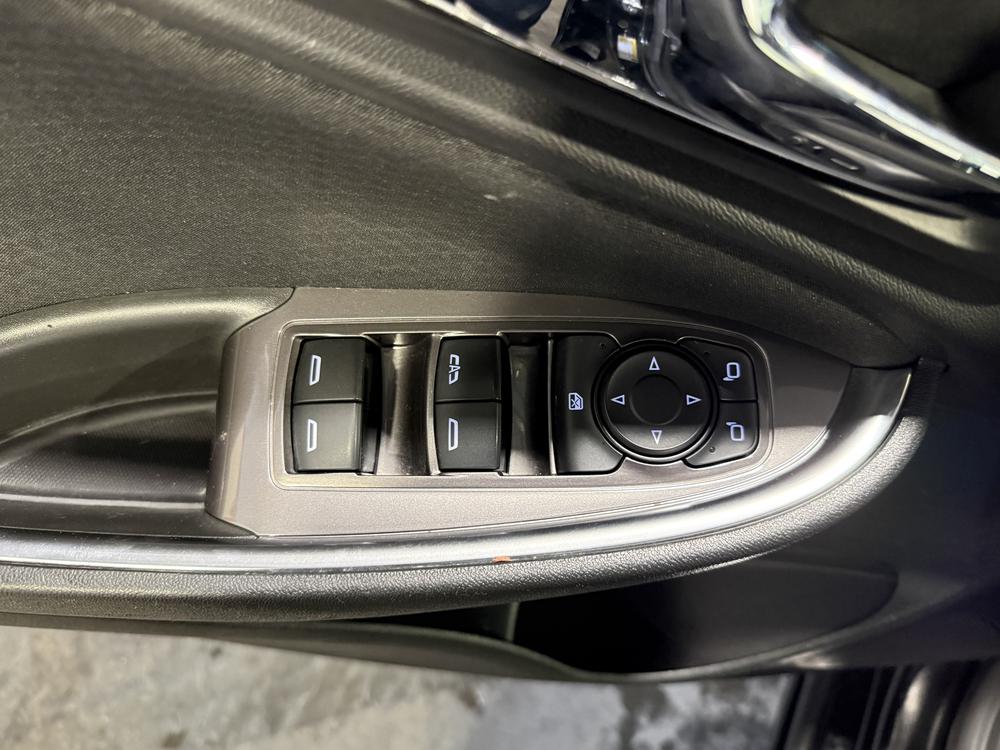 Chevrolet Malibu 2019 Noir usage à vendre Chevrolet Malibu 2019 Noir usage à vendre