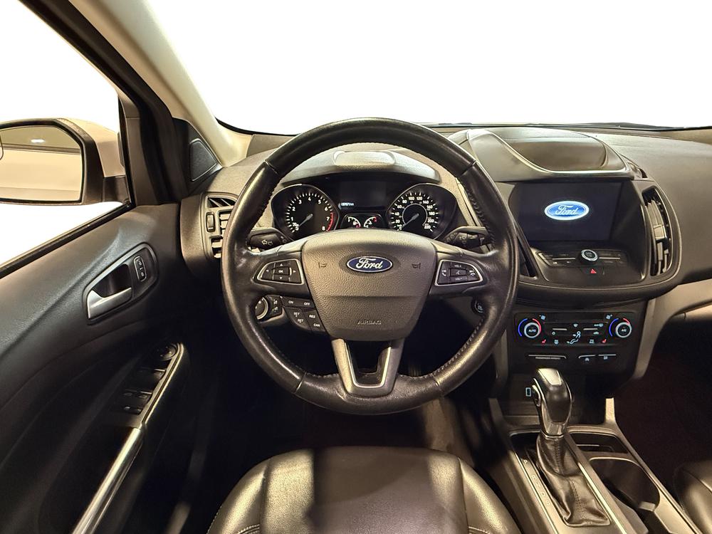 Ford Escape SEL 2019 d&rsquo;occasion à vendre - 19