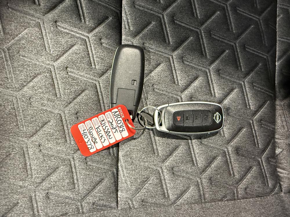 Nissan Kicks SV 2025 d&rsquo;occasion à vendre - 32