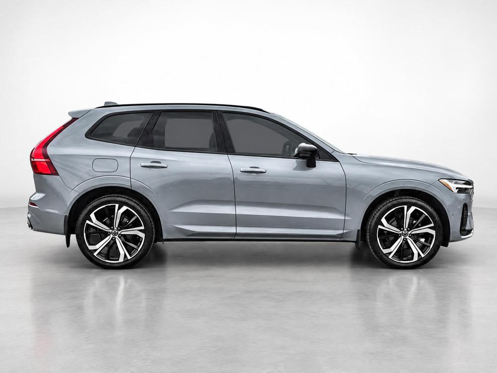 Volvo XC60 B5 ULTIMATE AWD DARK THEME 2024 d&rsquo;occasion à vendre - 8