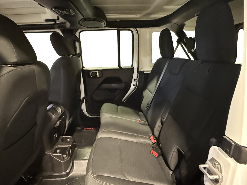 Jeep Wrangler Unlimited UNLIMITED SAHARA 4X4 2019 d&rsquo;occasion à vendre - 29