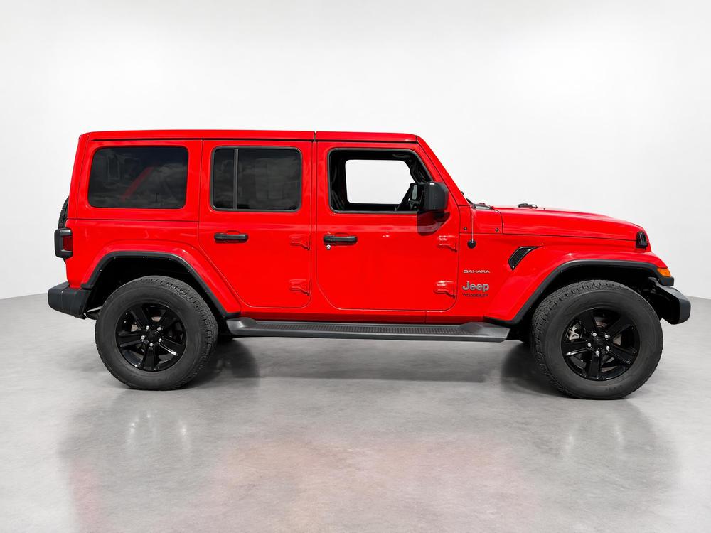 Jeep Wrangler Unlimited Sahara 2022 d&rsquo;occasion à vendre - 2