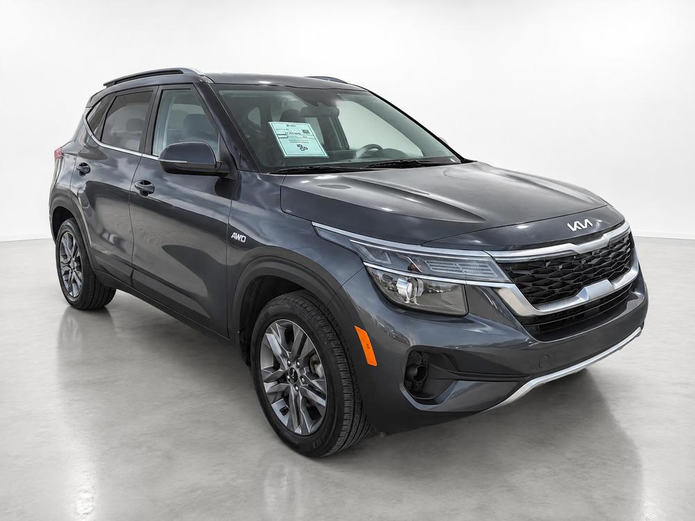Kia Seltos EX AWD