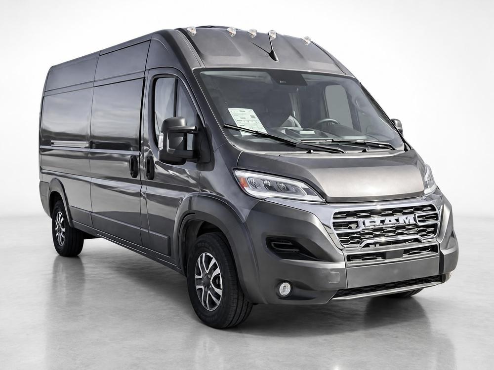 Ram ProMaster fourgonnette utilitaire 2025  usage à vendre