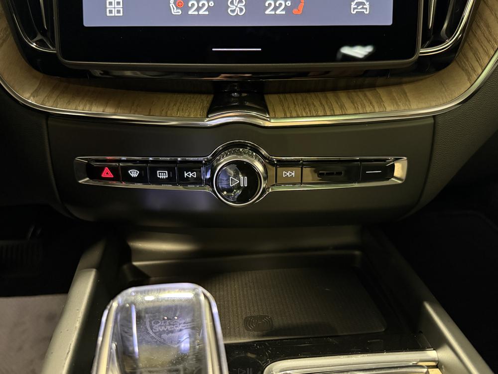 Volvo XC60 B5 CORE AWD 2026 d&rsquo;occasion à vendre - 29