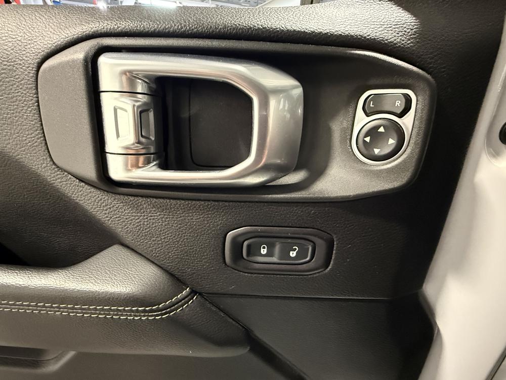 Jeep Wrangler Unlimited UNLIMITED SAHARA 4X4 2019 d&rsquo;occasion à vendre - 14