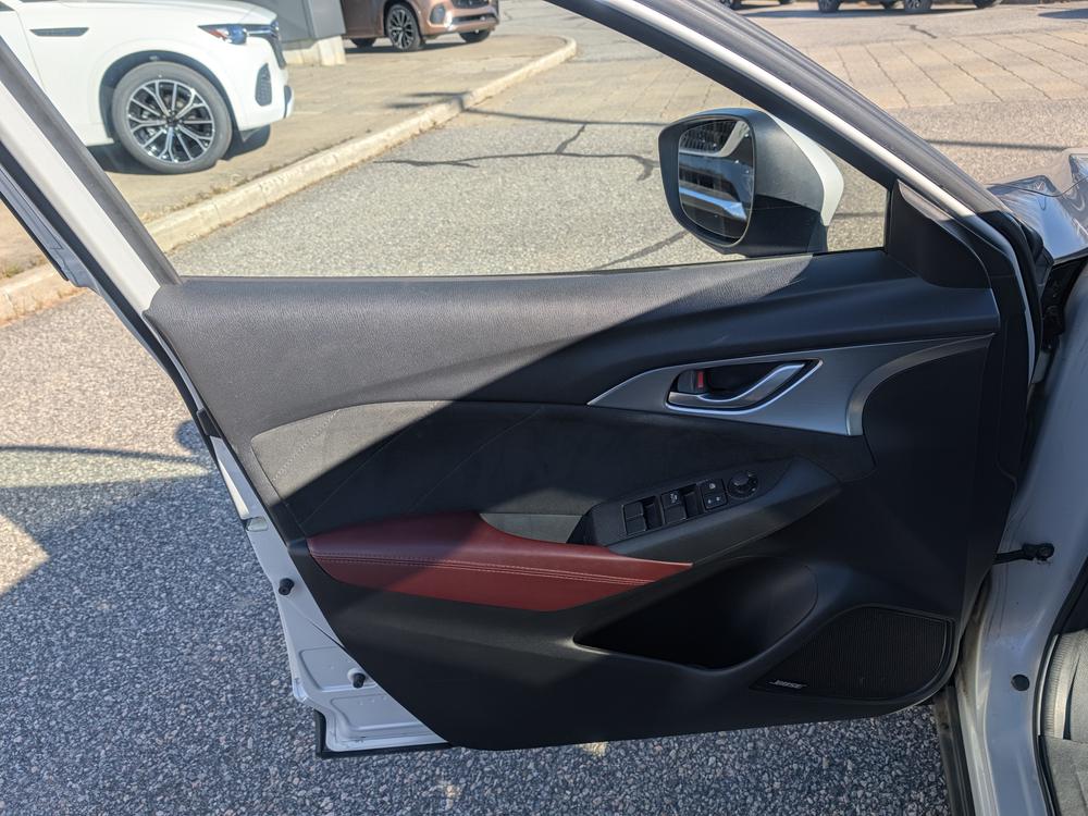 Mazda CX-3 GT 2016 d&rsquo;occasion à vendre - 11