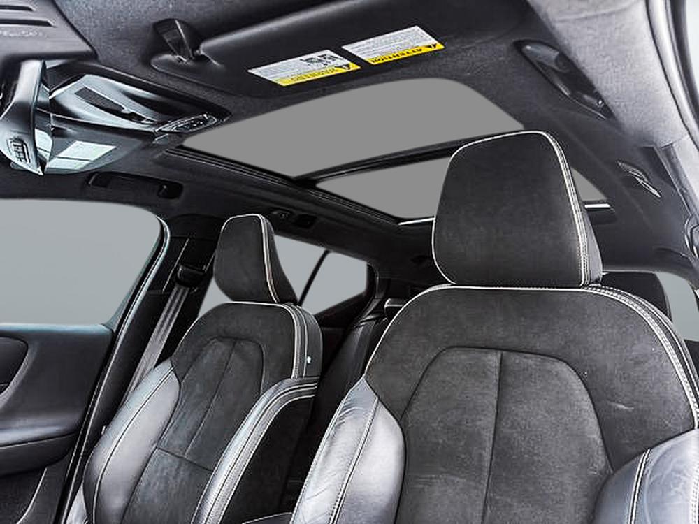 Volvo XC40 T5 R-DESIGN AWD 2022 d&rsquo;occasion à vendre - 12