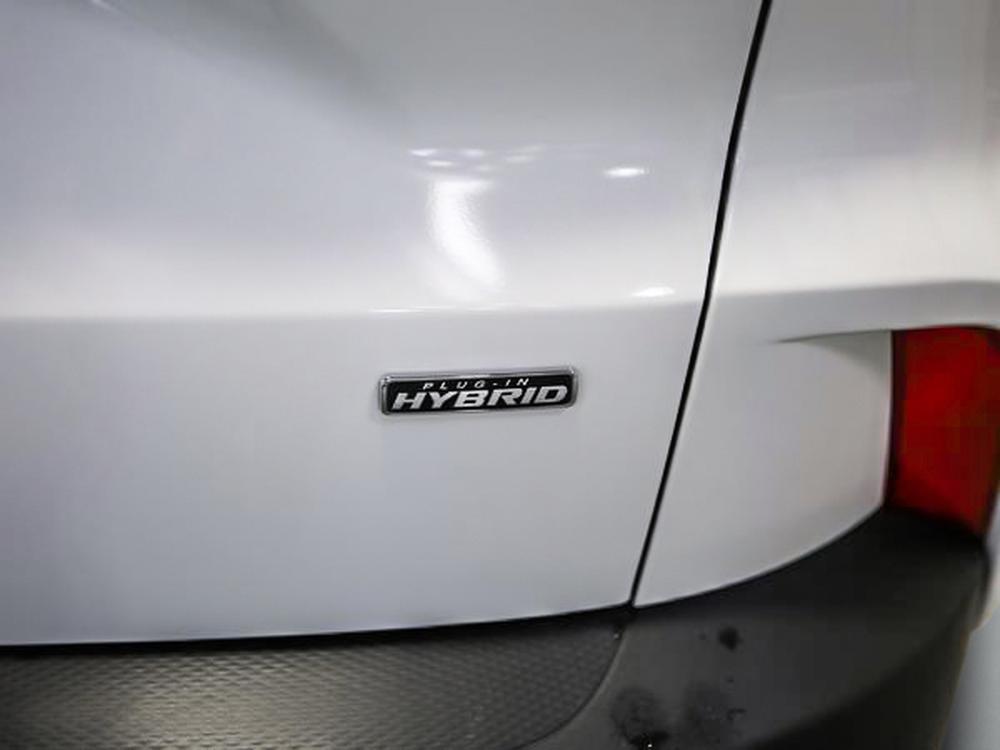 Ford Escape SEL PHEV 2022 d&rsquo;occasion à vendre - 6